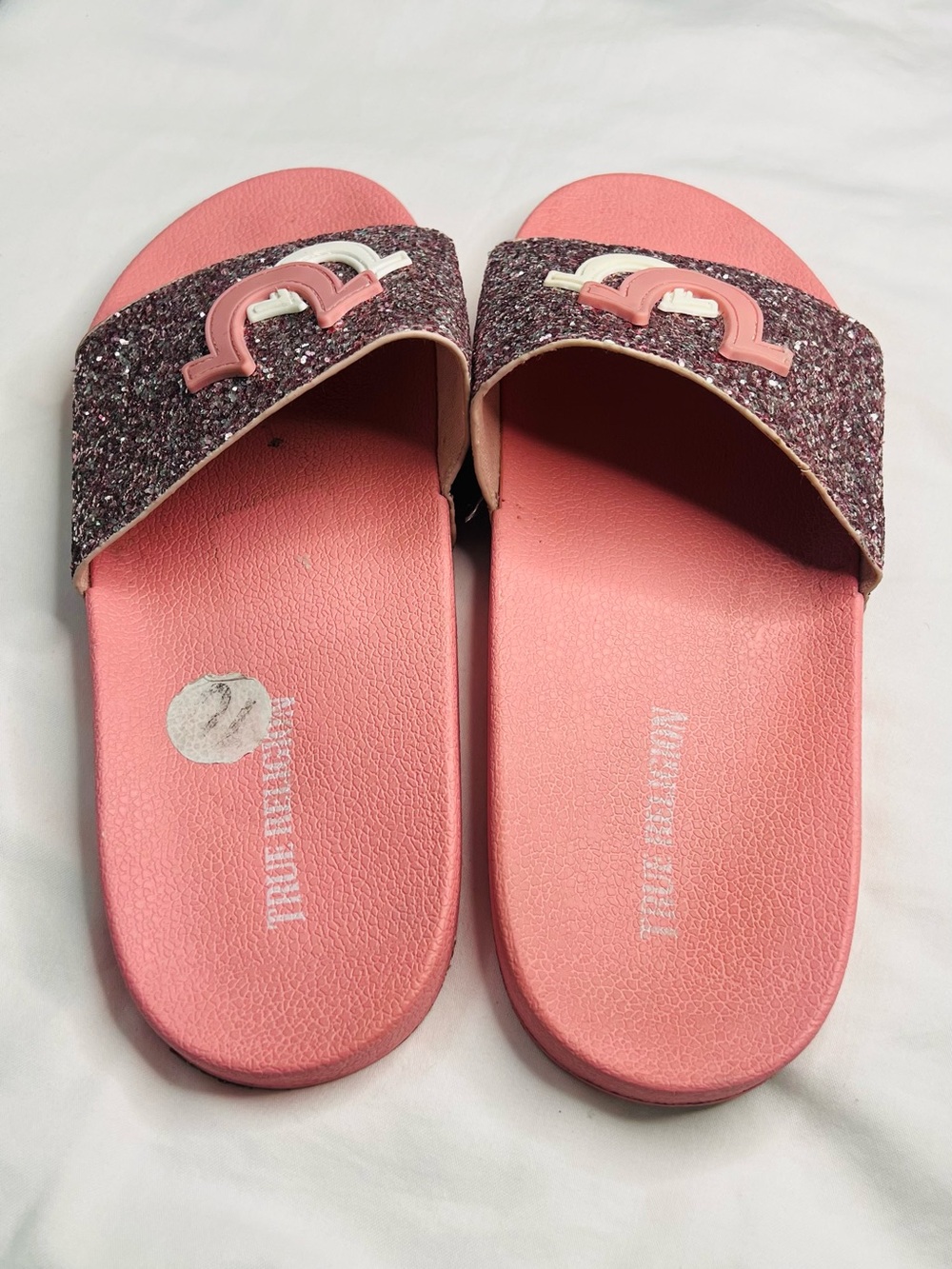True Religion Pink Glitter Logo Slide Sandals - Picture 3 of 4